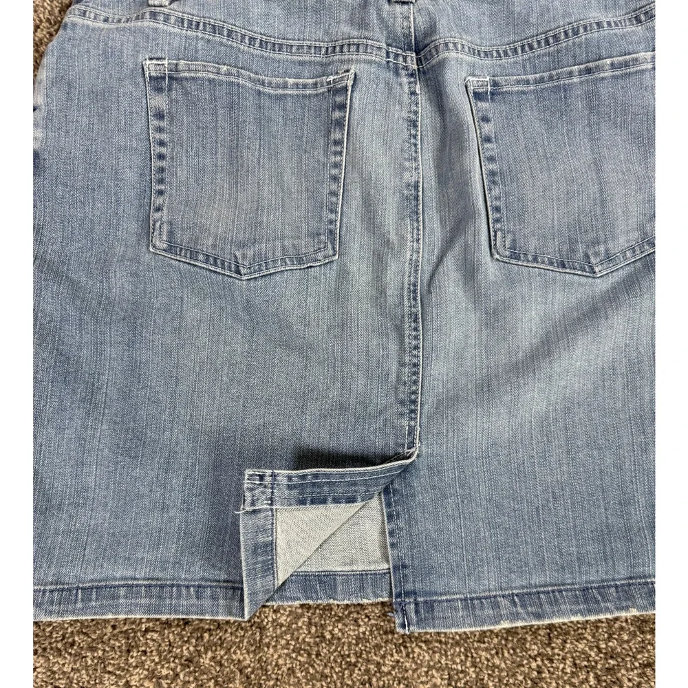 Vintage Y2K Old Navy Denim Mini Skirt Womens 14 Light Wash Stretch 2005 - Picture 5 of 7